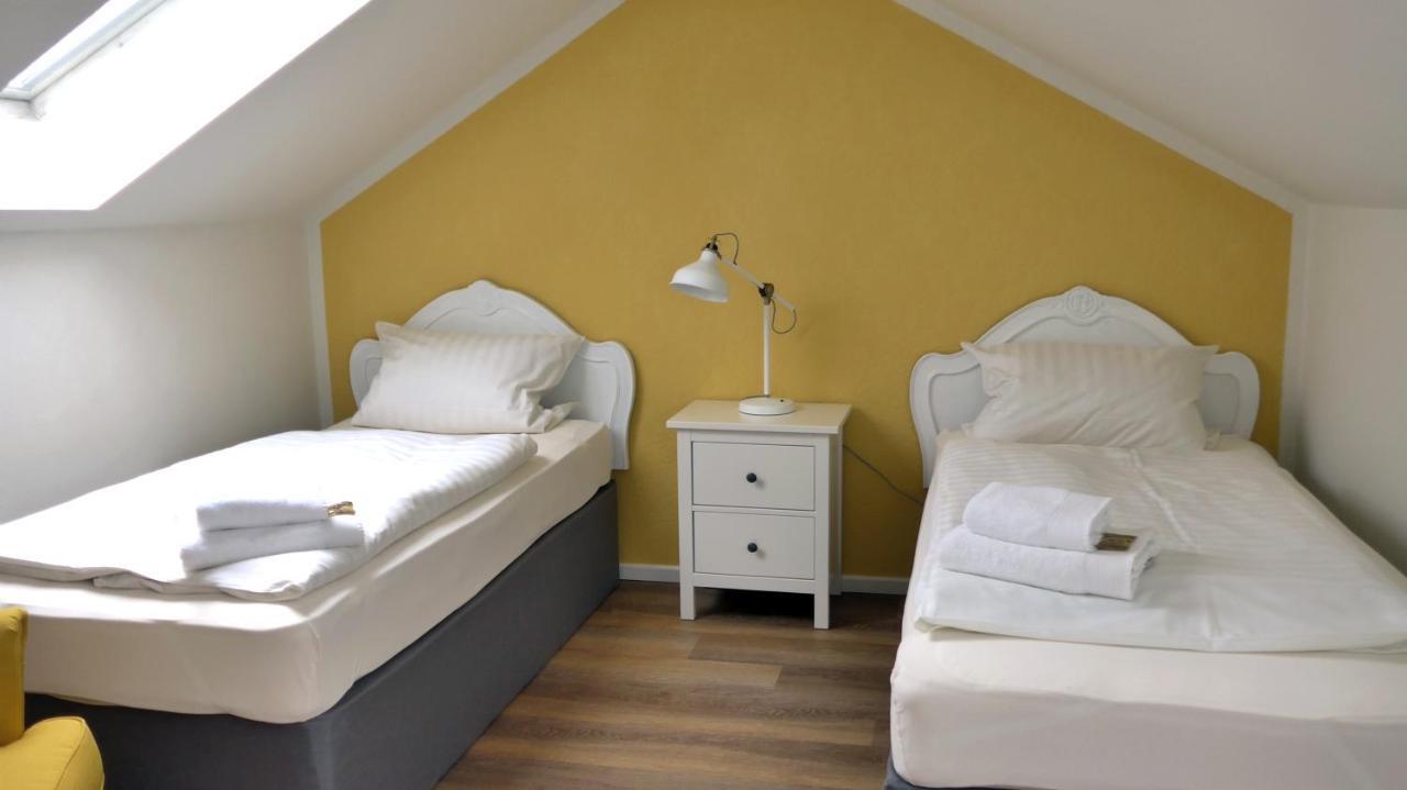 Romantisches Hotel Zur Traube Schwerin شفيرين المظهر الخارجي الصورة